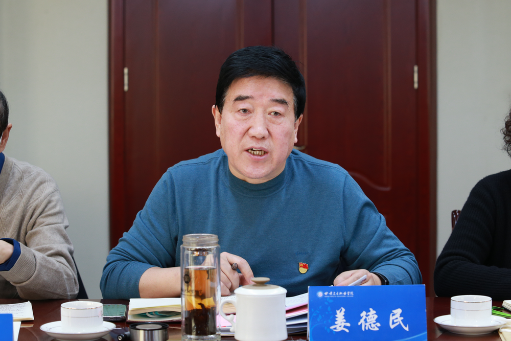 第三张_调整大小.png